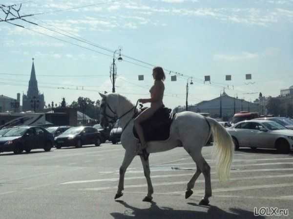 Голая Александра Бортич фото 3