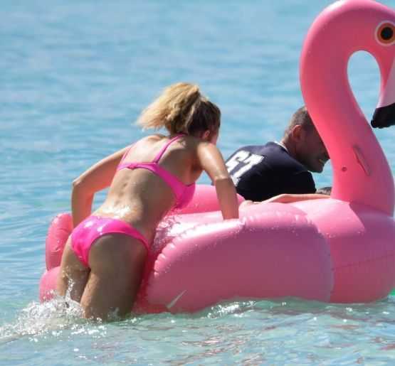 Голая Талия Сторм фото 11