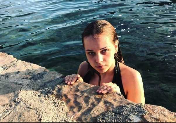 Голая Василина Юсковец фото 9