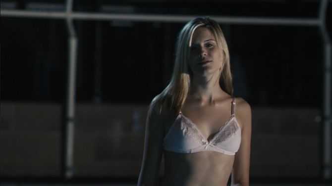 Голая Мэгги Грейс фото 7