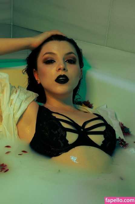 Голая Оляша фото 8