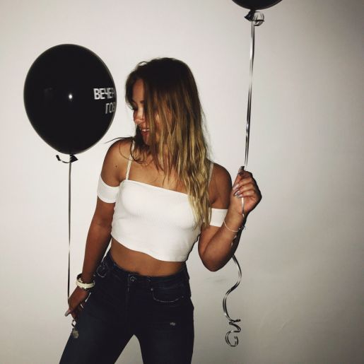 Голая Ксюша Хоффман фото 5