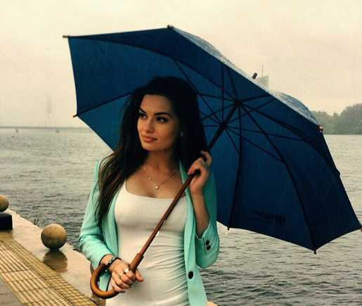 Голая Лиана Гриба фото 17