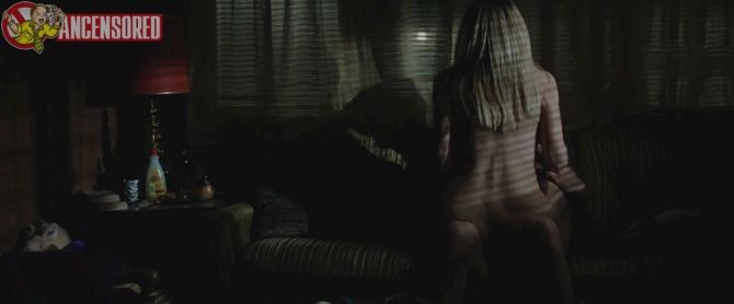 Голая Ким Бейсингер фото 17