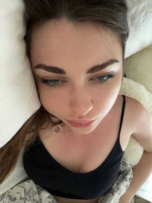 Голая Аринян фото 28