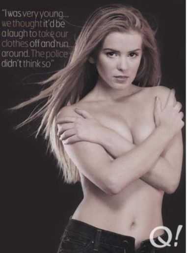 Голая Айла Фишер фото 18