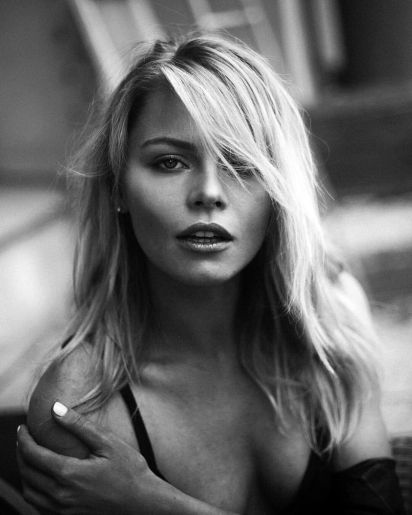 Голая Анастасия Стежко фото 24