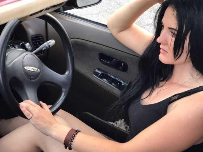 Голая Настя Туман фото 4