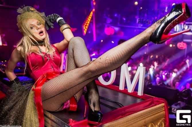 Голая Алиса Вокс фото 17