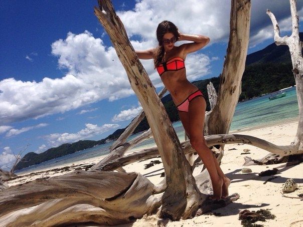 Голая Александра Артемова фото 4