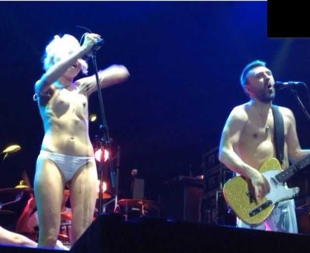 Голая Алиса Вокс фото 9