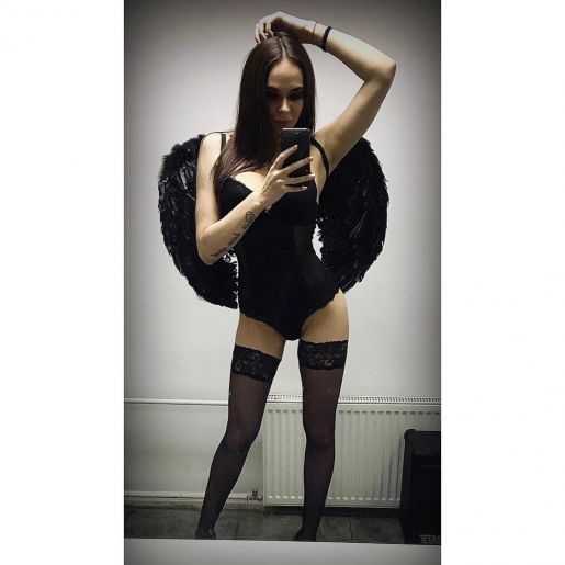 Голая Саша Травка фото 2