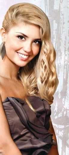 Голая Агата Муцениеце фото 6