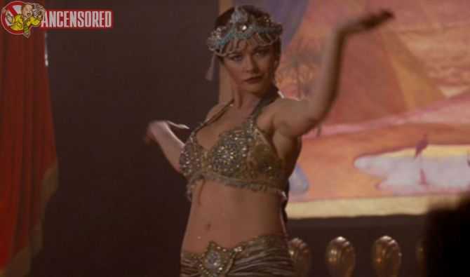 Голая Кэтрин Зета Джонс фото 16