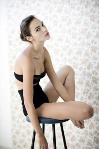 Голая Галь Гадот фото 21