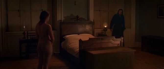 Голая Флоренс Пью фото 15