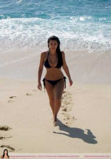 Голая Ким Кардашьян фото 57