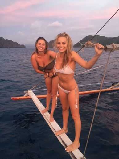 Голая Марго Робби фото 39