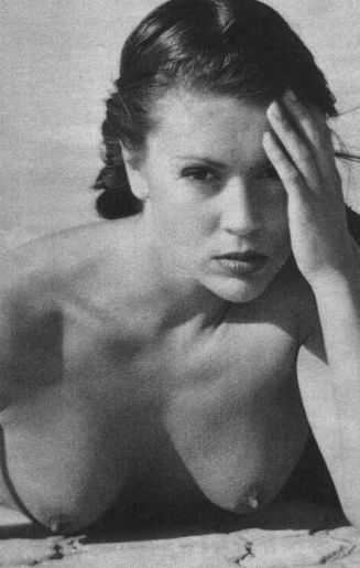 Голая Алиса Милано фото 43