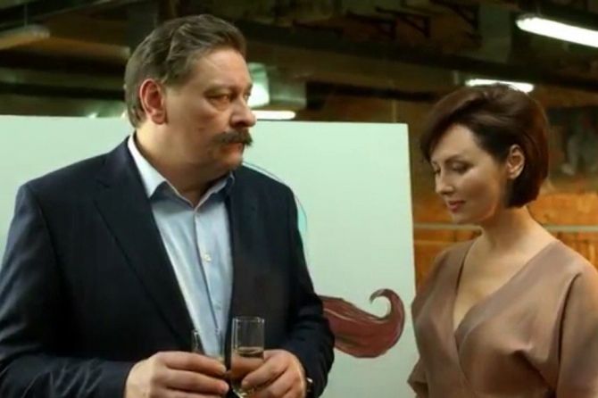 Голая Элеонора  из Кухни фото 6