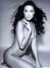 Голая Карла Бруни фото 1