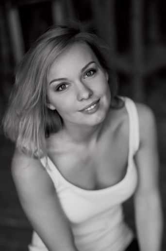 Голая Полина Сыркина фото 8