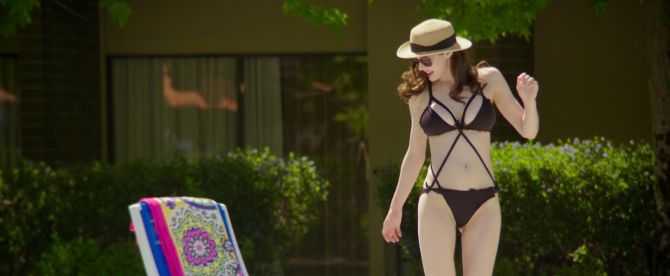 Голая Александра Даддарио фото 48