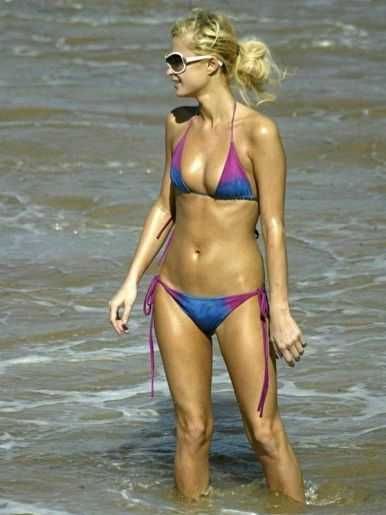 Голая Пэрис Хилтон фото 17