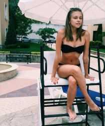 Голая Пелагея Невзорова