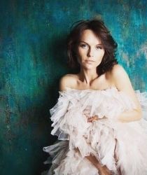 Голая Юлия Подозерова