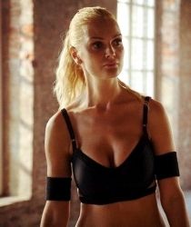 Голая Лена из Физрука