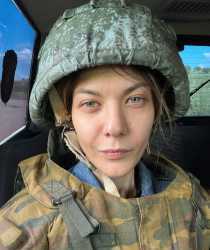 Голая Надана Фридрихсон