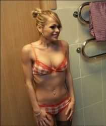 Голая Маша из Универа