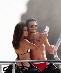 Голая Даниэль Кэмпбелл