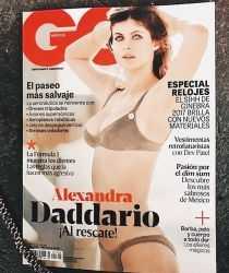 Голая Александра Даддарио