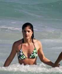 Голая Сэльма Блэр